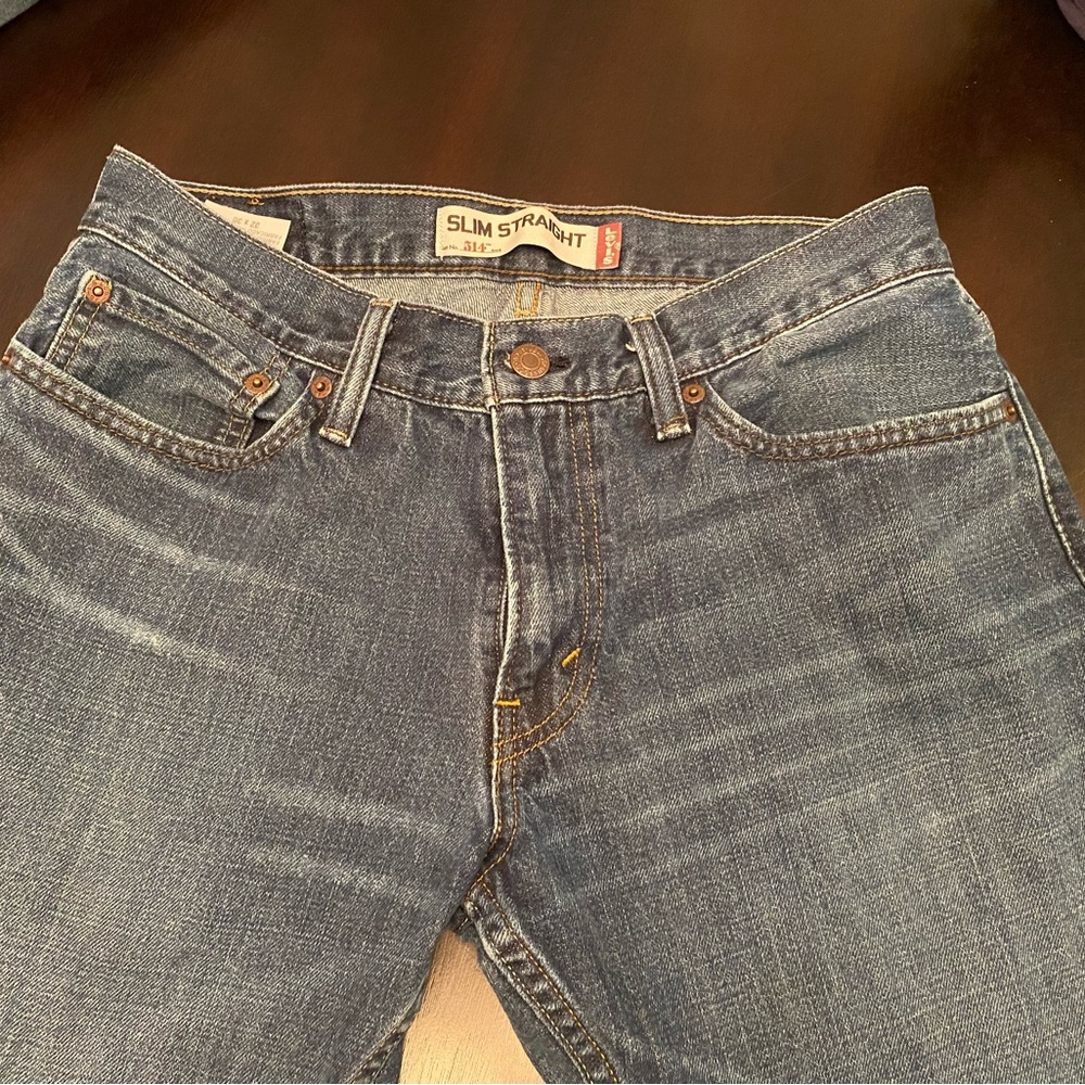 Levi's Classic Indigo Slim Straight Jeans